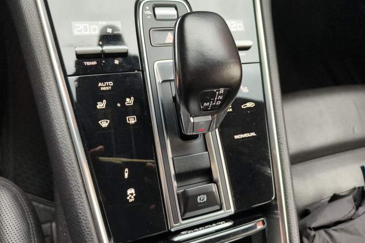 Used Porsche Panamera 2018 Panamera 4 E-Hybrid 2.9T Gear Lever