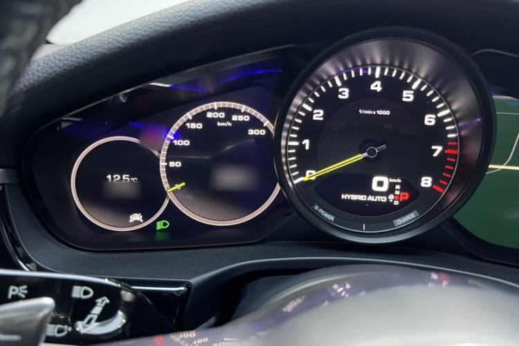 Used Porsche Panamera 2018 Panamera 4 E-Hybrid 2.9T Interior 4