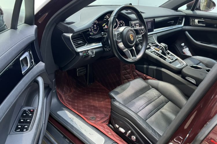 Used Porsche Panamera 2018 Panamera 4 E-Hybrid 2.9T Interior 6