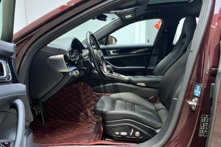 Used Porsche Panamera 2018 Panamera 4 E-Hybrid 2.9T Interior 8