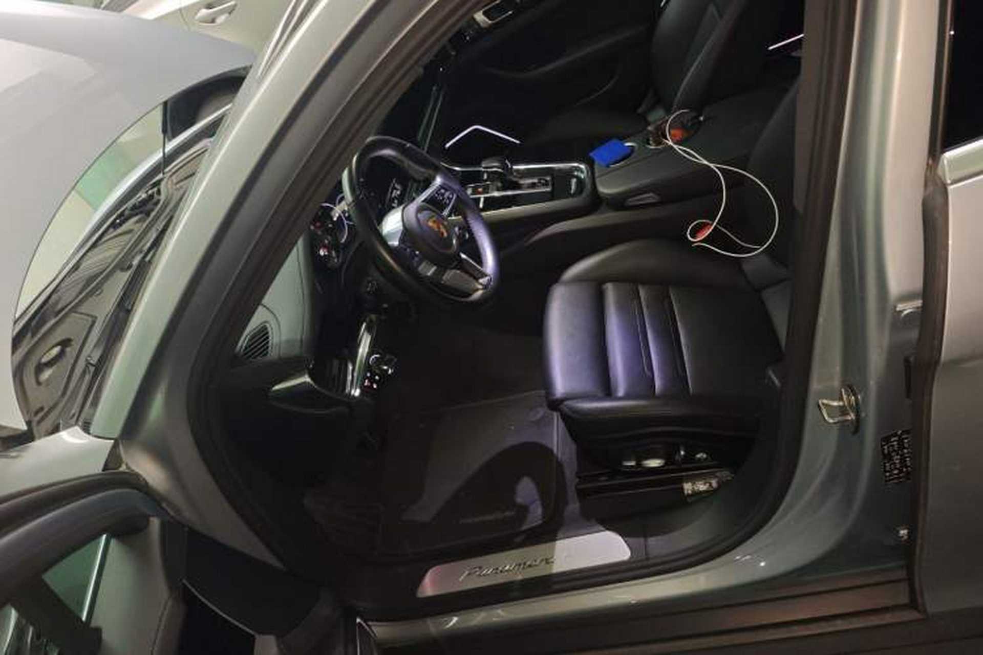 Used Porsche Panamera 2018 Panamera 4 E-Hybrid 2.9T Left Front Seat