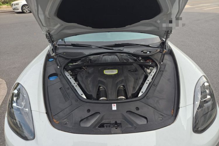 Used Porsche Panamera 2018 Panamera 4 E-Hybrid 2.9T Engine Bay