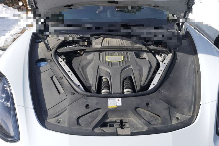 Used Porsche Panamera 2018 Panamera 4 E-Hybrid 2.9T Engine Bay