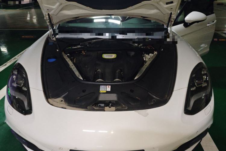 Used Porsche Panamera 2018 Panamera 4 E-Hybrid 2.9T Engine Bay