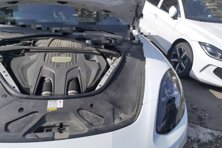 Used Porsche Panamera 2018 Panamera 4 E-Hybrid 2.9T Engine Bay Left