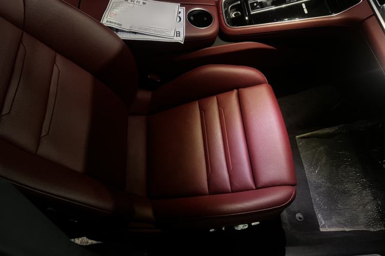 Used Porsche Panamera 2018 Panamera 4 E-Hybrid 2.9T Interior 9