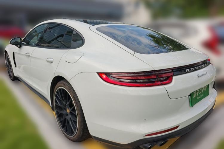 Used Porsche Panamera 2018 Panamera 4 E-Hybrid 2.9T Rear Left 45 Deg