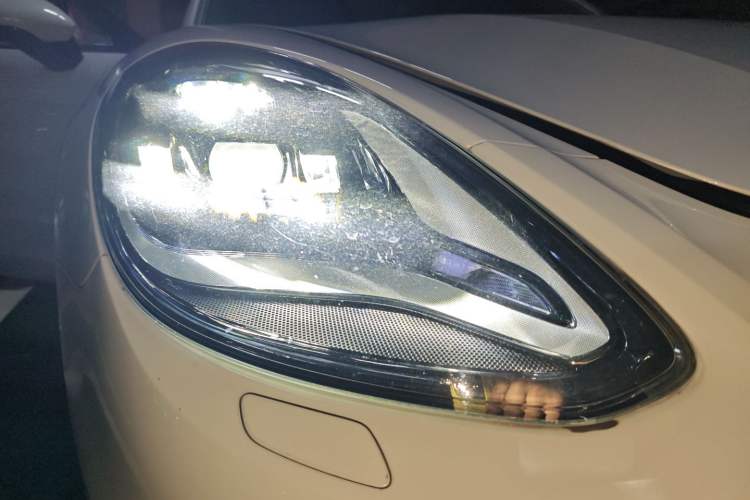 Used Porsche Panamera 2018 Panamera 4 E-Hybrid 2.9T Right Front Headlight