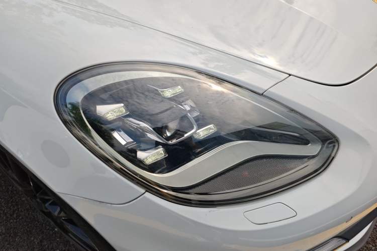 Used Porsche Panamera 2018 Panamera 4 E-Hybrid 2.9T Right Front Headlight