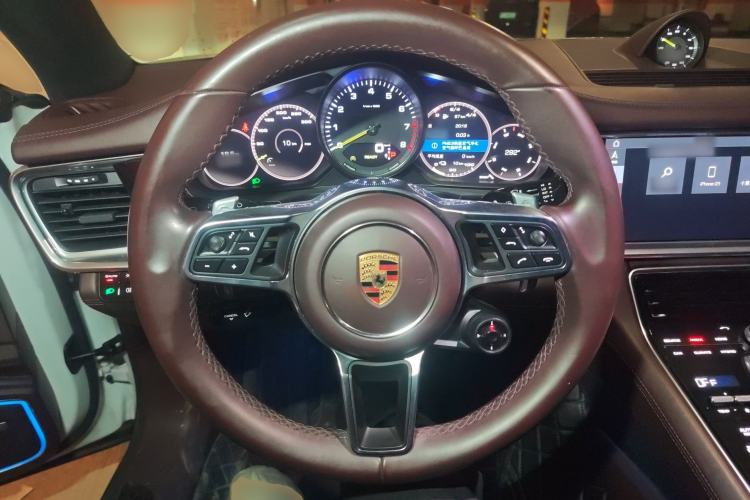 Used Porsche Panamera 2018 Panamera 4 E-Hybrid 2.9T Steering Wheel