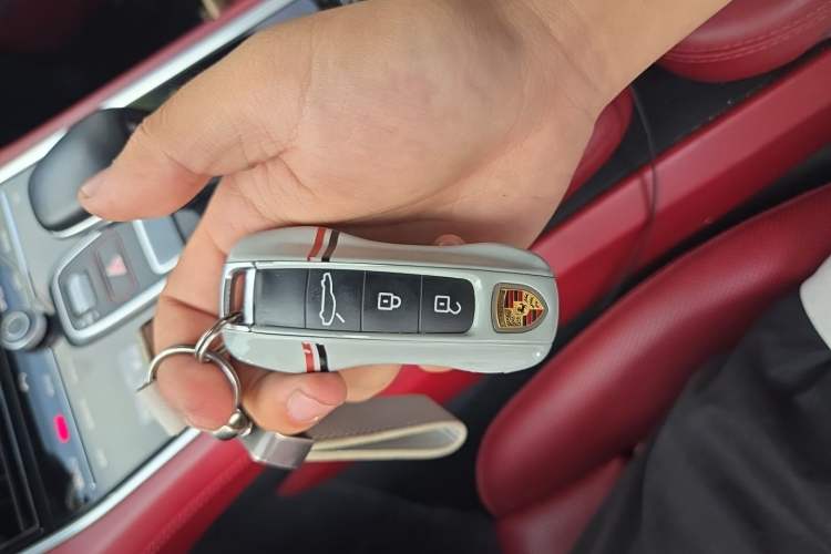 Used Porsche Panamera 2018 Panamera 4 E-Hybrid 2.9T Vehicle Key