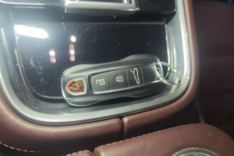 Used Porsche Panamera 2018 Panamera 4 E-Hybrid 2.9T Vehicle Key