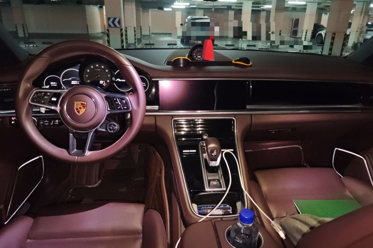 Used Porsche Panamera 2019 Panamera 2.9T Center Console