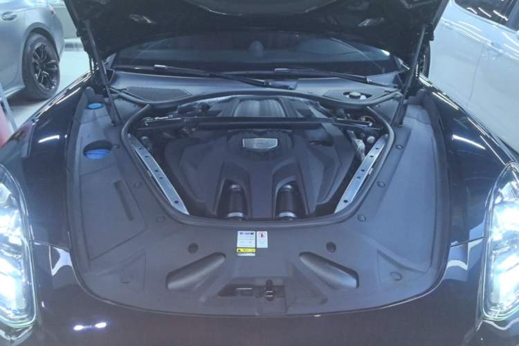 Used Porsche Panamera 2019 Panamera 2.9T Engine Bay