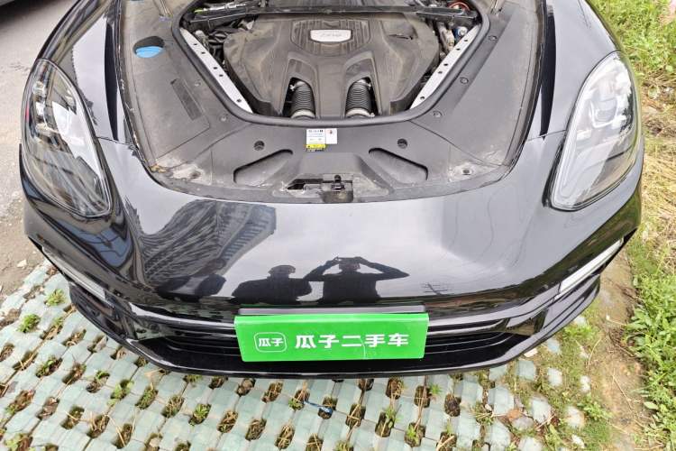 Used Porsche Panamera 2019 Panamera 2.9T Engine Bay