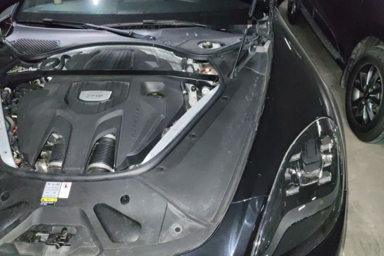 Used Porsche Panamera 2019 Panamera 2.9T Engine Bay Left