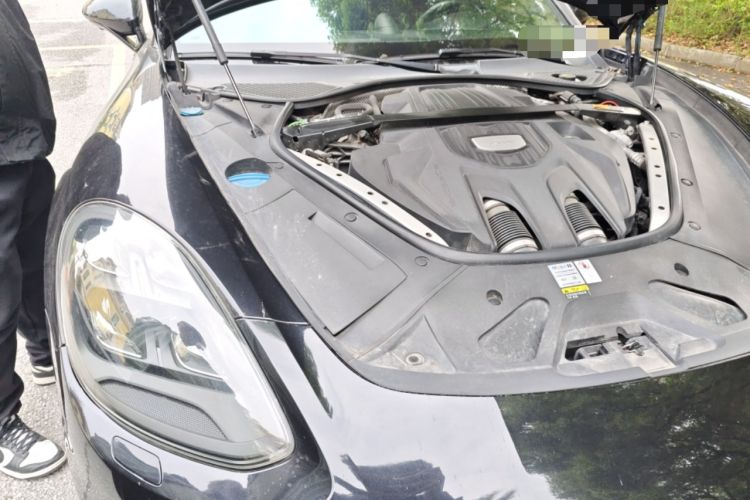 Used Porsche Panamera 2019 Panamera Executive Long Wheelbase 2.9T Engine Bay Right