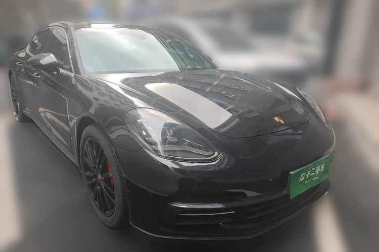 Used Porsche Panamera 2019 Panamera 4 Executive Long Wheelbase 2.9T Front Right 45 Deg
