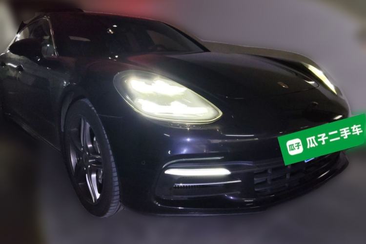 Used Porsche Panamera 2019 Panamera 4 Executive Long Wheelbase 2.9T Front Right 45 Deg
