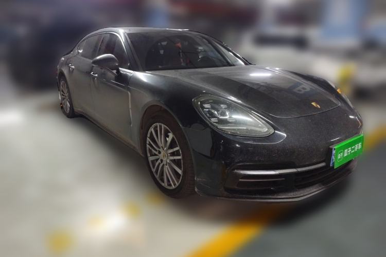 Used Porsche Panamera 2019 Panamera 4 Executive Long Wheelbase 2.9T Front Right 45 Deg