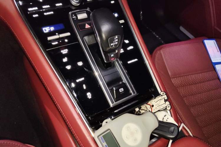 Used Porsche Panamera 2019 Panamera 2.9T Gear Lever