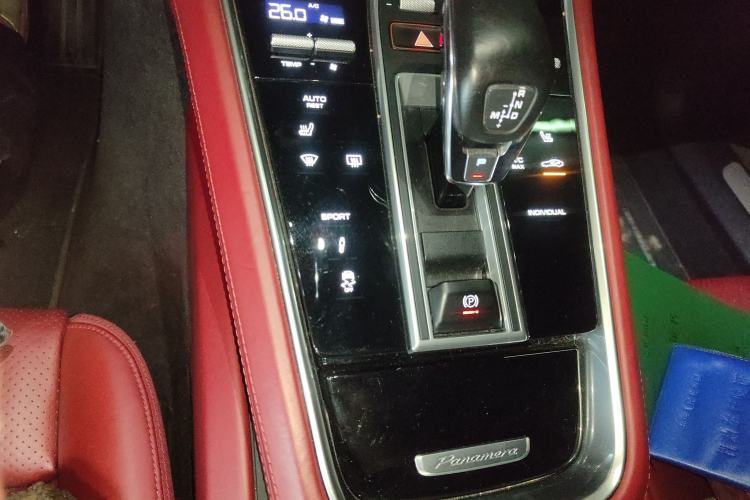 Used Porsche Panamera 2019 Panamera 2.9T Gear Lever