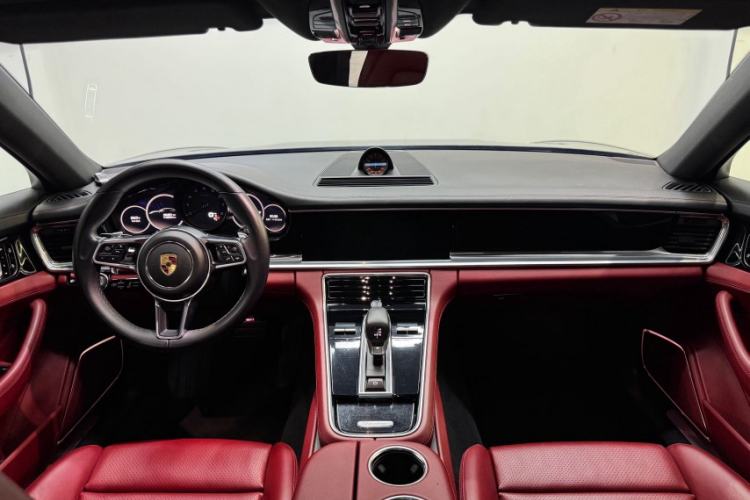 Used Porsche Panamera 2019 Panamera 2.9T Interior 1