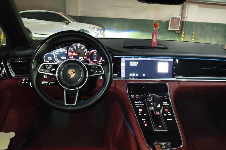 Used Porsche Panamera 2019 Panamera 2.9T Interior 2