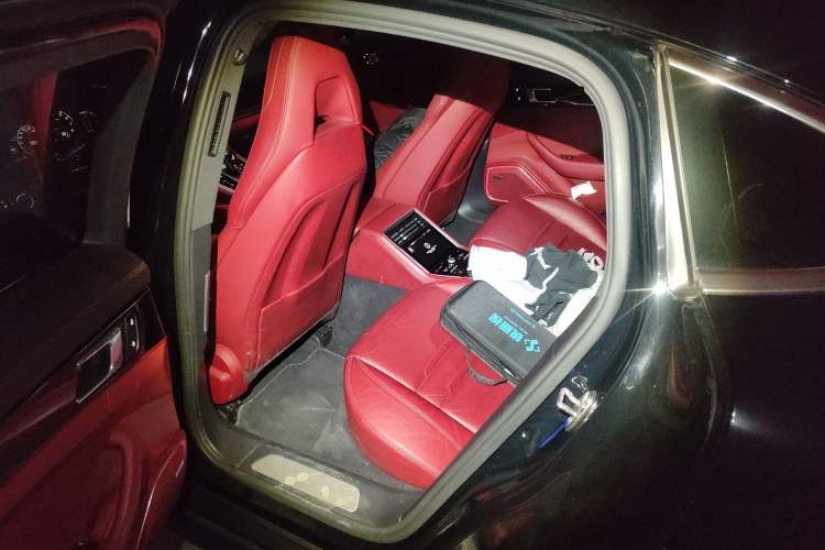 Used Porsche Panamera 2019 Panamera 2.9T Interior 4