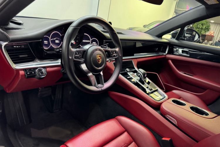 Used Porsche Panamera 2019 Panamera 2.9T Interior 5