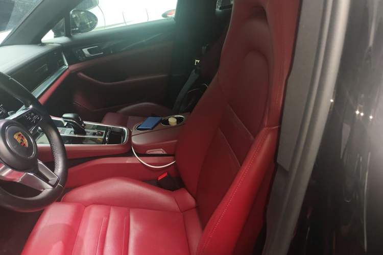 Used Porsche Panamera 2019 Panamera 4 Executive Long Wheelbase 2.9T Left Front Seat