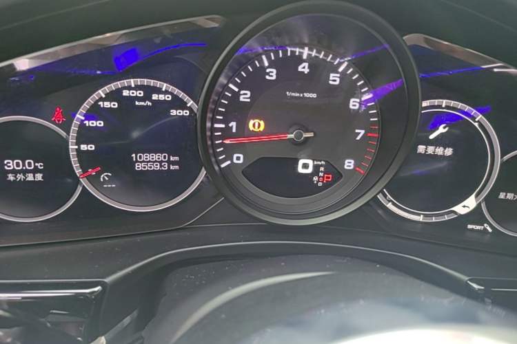 Used Porsche Panamera 2019 Panamera Executive Long Wheelbase 2.9T Odometer Close Up