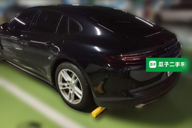 Used Porsche Panamera 2019 Panamera 2.9T Rear Left 45 Deg