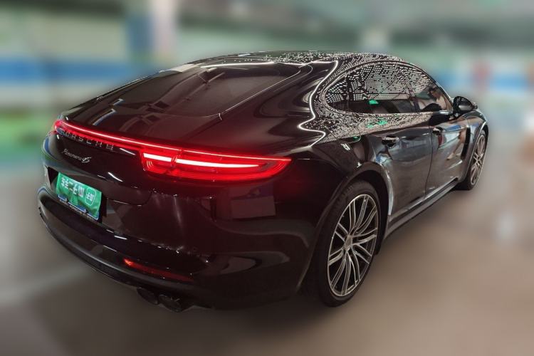 Used Porsche Panamera 2019 Panamera 2.9T Rear Right 45 Deg