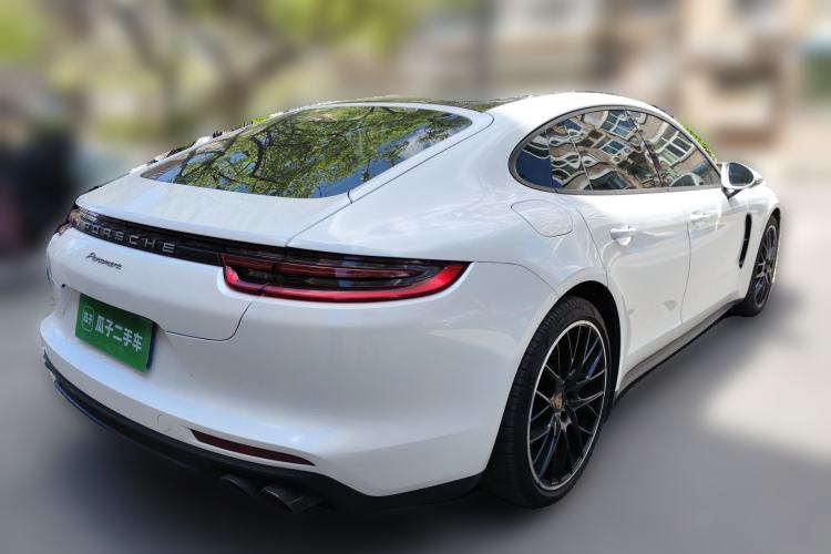 Used Porsche Panamera 2019 Panamera 2.9T Rear Right 45 Deg