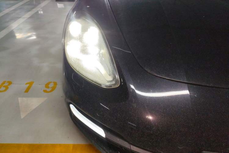 Used Porsche Panamera 2019 Panamera 4 Executive Long Wheelbase 2.9T Right Front Headlight