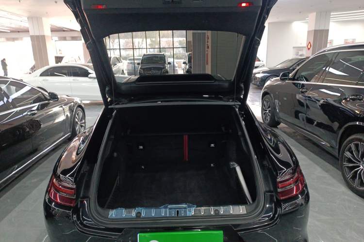 Used Porsche Panamera 2019 Panamera 2.9T Trunk