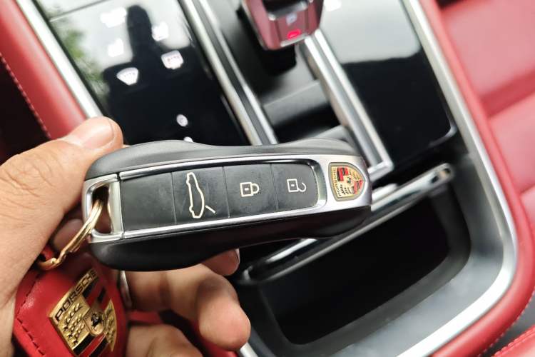 Used Porsche Panamera 2019 Panamera Executive Long Wheelbase 2.9T Vehicle Key