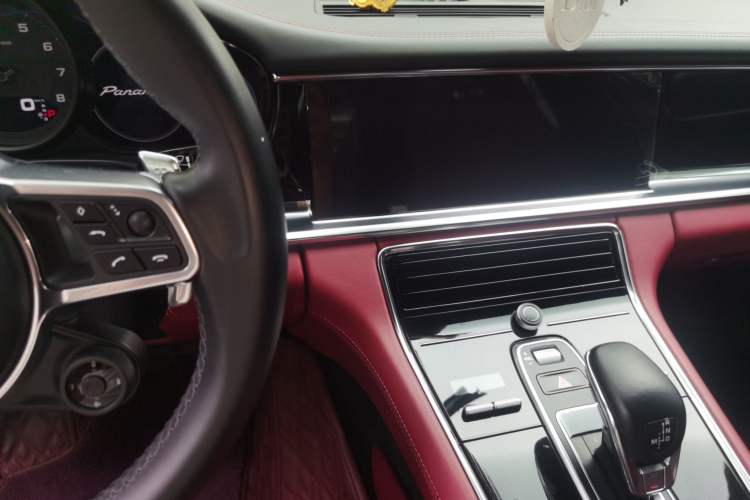 Used Porsche Panamera 2019 Panamera 2.9T Audio And AC Panel