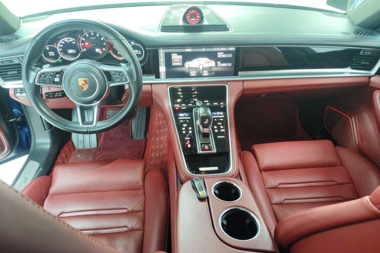 Used Porsche Panamera 2019 Panamera 2.9T Center Console