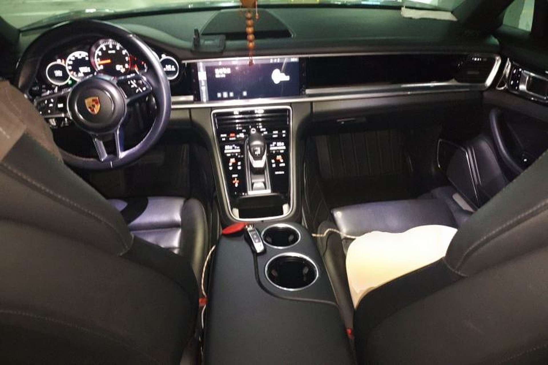 Used Porsche Panamera 2019 Panamera 2.9T Center Console