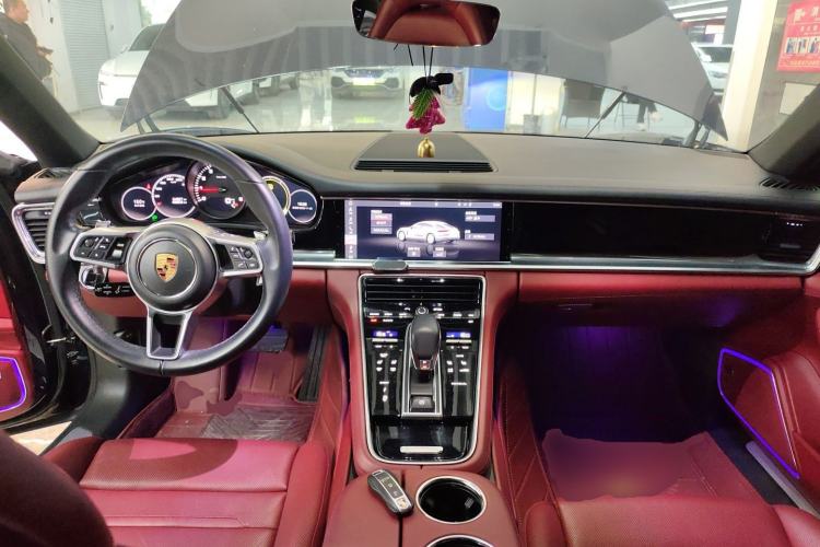 Used Porsche Panamera 2019 Panamera 2.9T Center Console