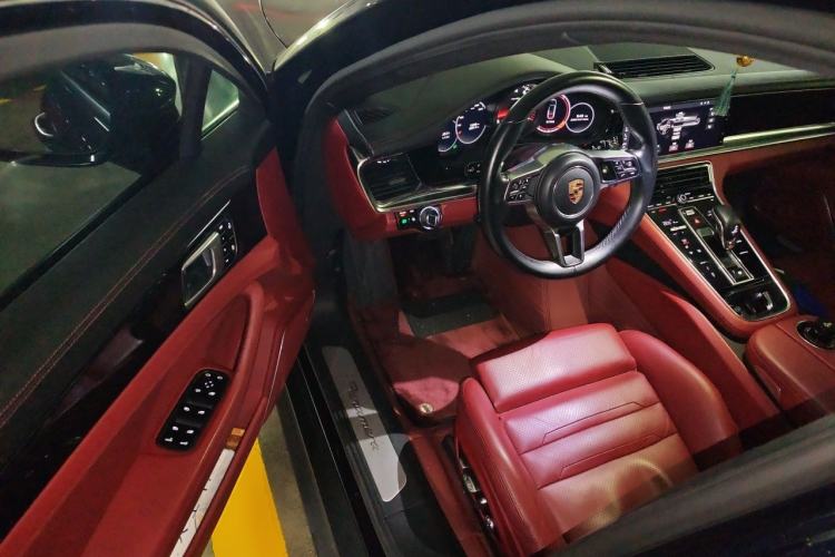 Used Porsche Panamera 2019 Panamera 4 Sport Turismo 2.9T Driver Seat