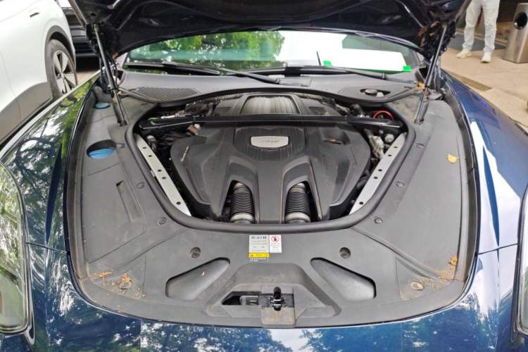 Used Porsche Panamera 2019 Panamera 2.9T Engine Bay