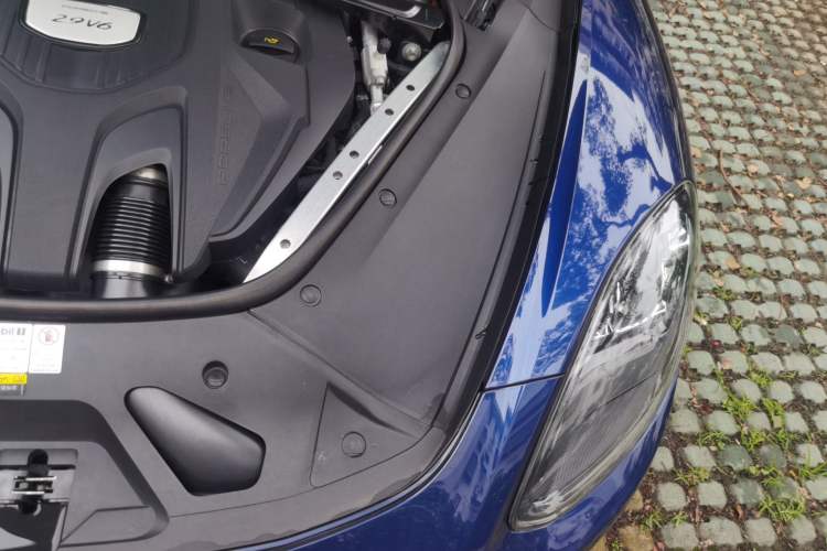 Used Porsche Panamera 2019 Panamera 2.9T Engine Bay Left