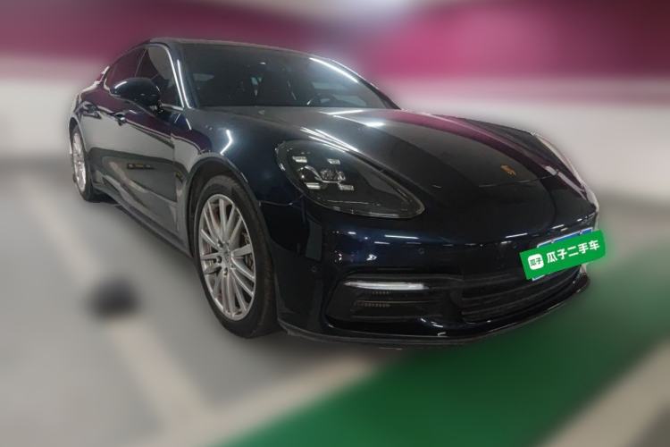 Used Porsche Panamera 2019 Panamera 4 Executive Long Wheelbase 2.9T Front Right 45 Deg