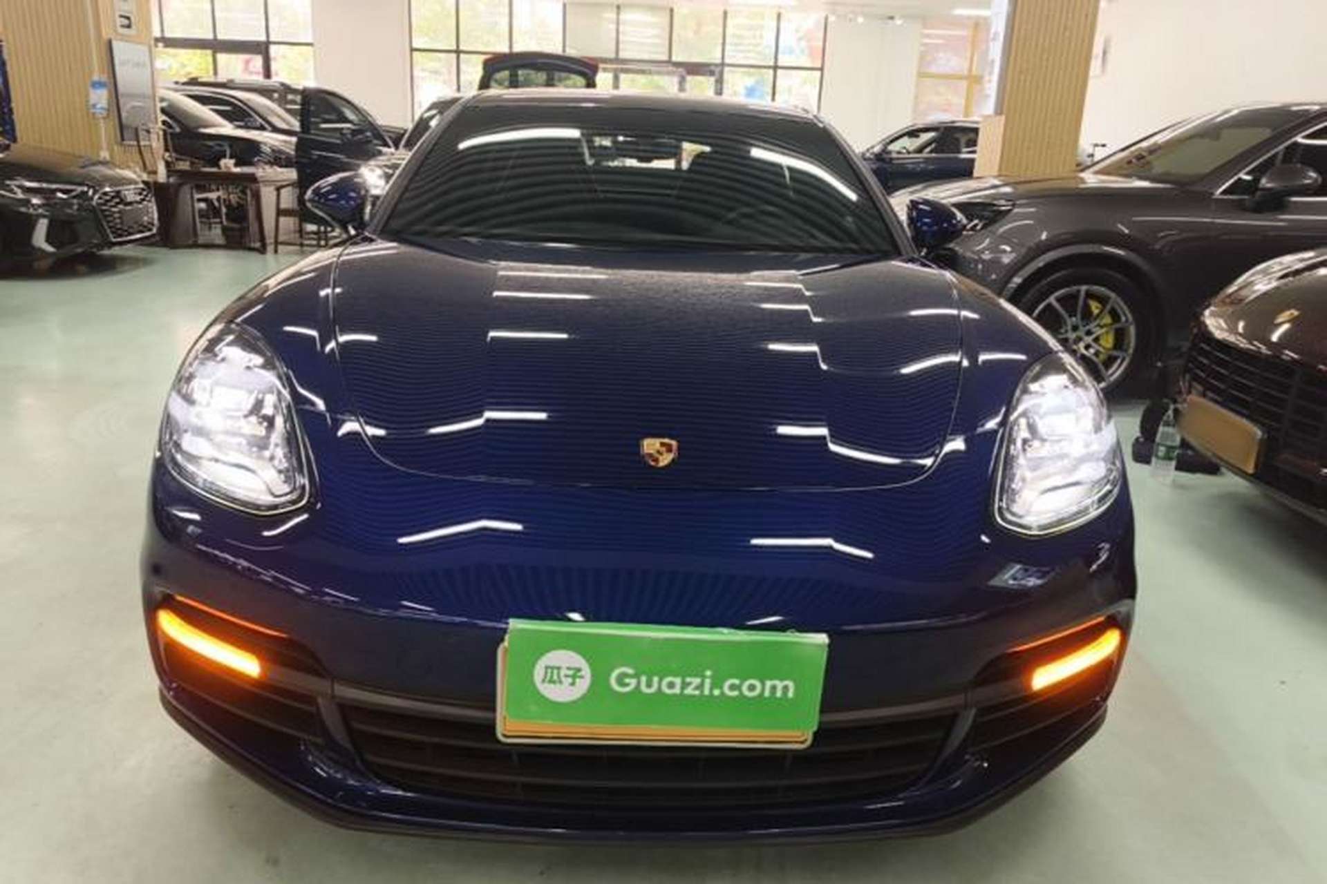 Used Porsche Panamera 2019 Panamera 2.9T Front