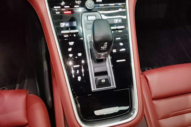 Used Porsche Panamera 2019 Panamera 2.9T Gear Lever