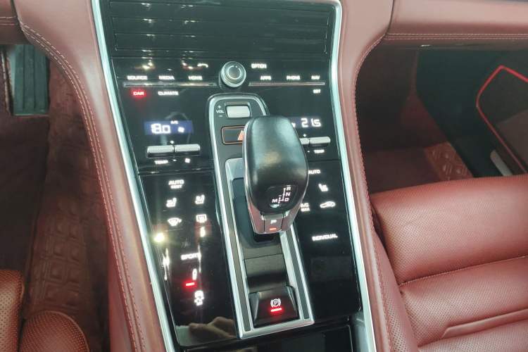 Used Porsche Panamera 2019 Panamera 2.9T Gear Lever