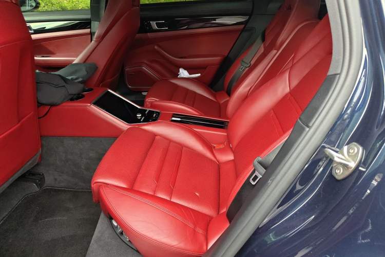 Used Porsche Panamera 2019 Panamera Executive Long Wheelbase 2.9T Left Rear Seat